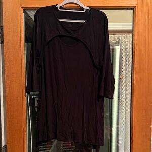 Kim & Cami Elegant Black Blouse